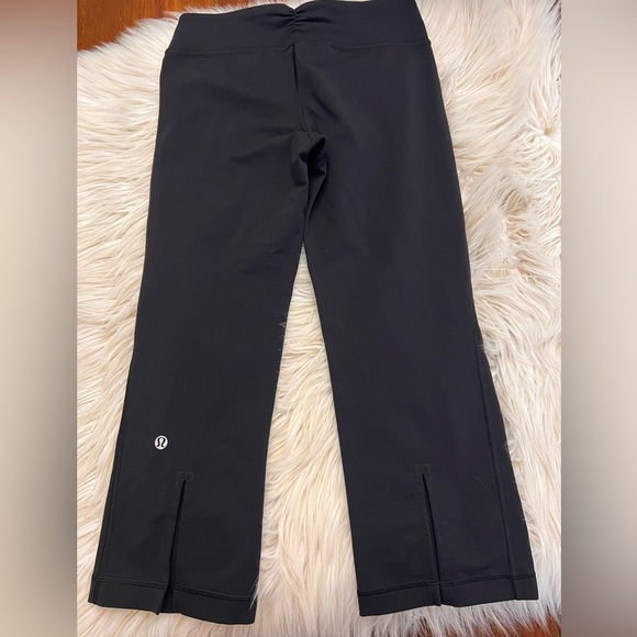 Lululemon Gather & Crow Crop – Size 2 - Picture 2 of 4